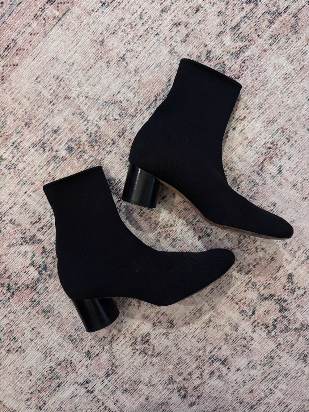 Vince Tasha Rib-Knit Boot - Size 8 - Picture 3 of 7